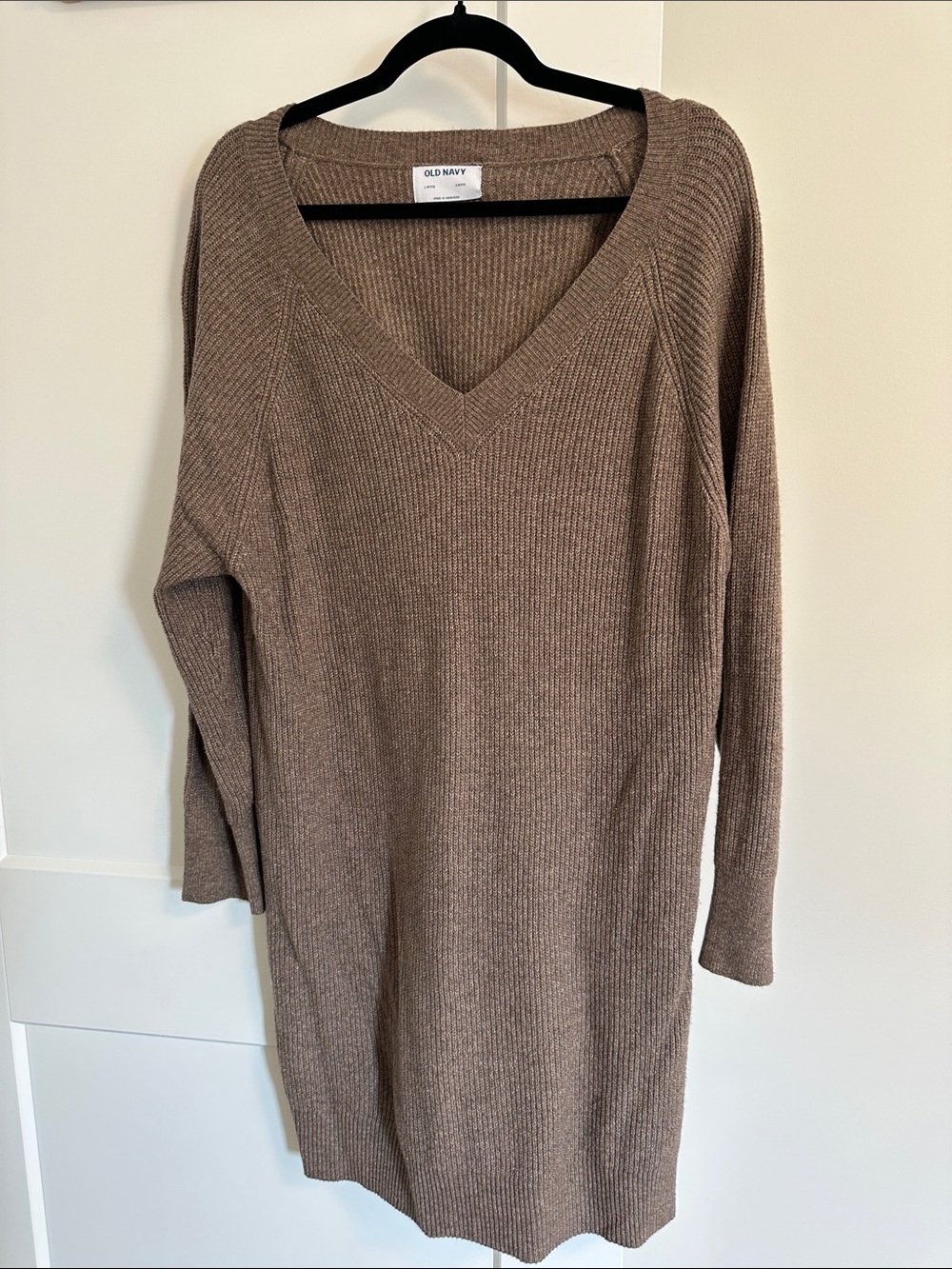 Old Navy Brown V-Neck knit Long Sleeve Sweater Dress